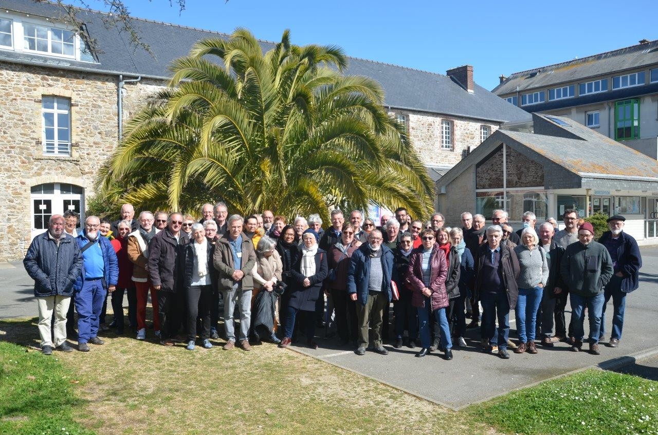 Toutes les photos de groupes se trouvent sur AG FAMO